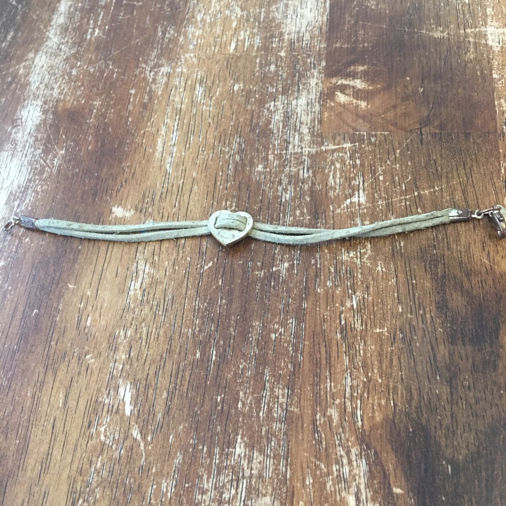 Felt heart bracelet